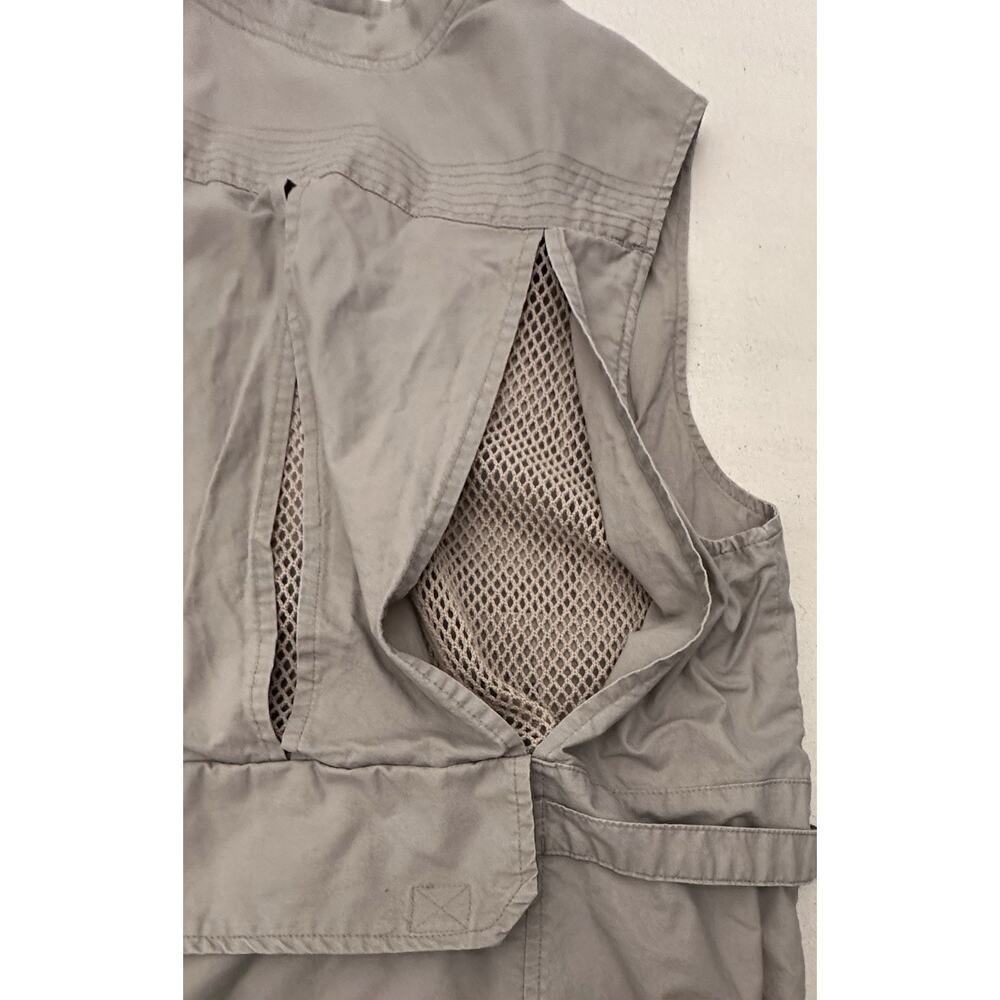 Cabelas Safari Series Vest Mens Large Tan Fishing Hunting Hiking Utility Cargo - Picture 9 of 11